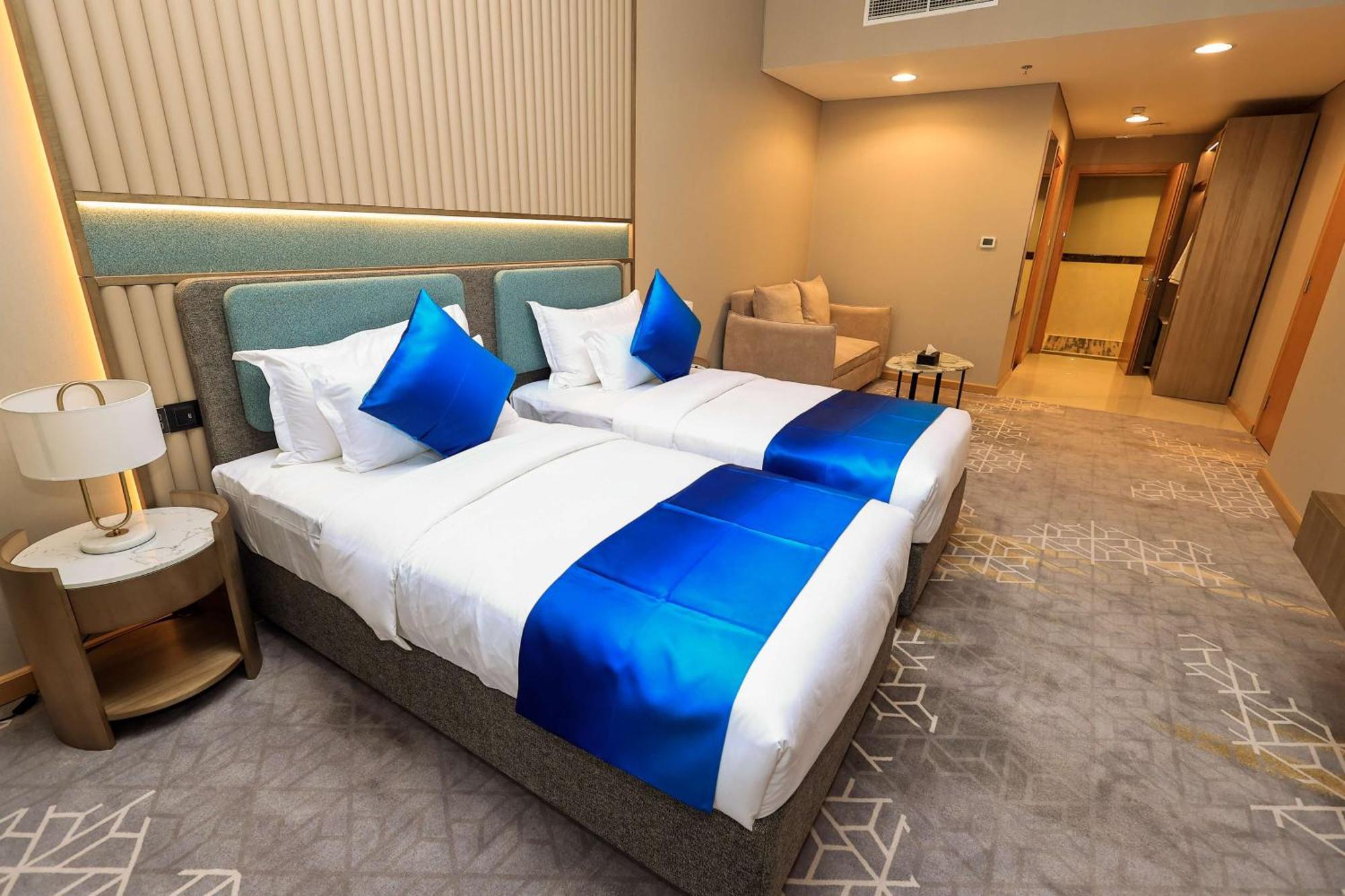 Best Western Premier M Four Hotel Dubai Exterior foto