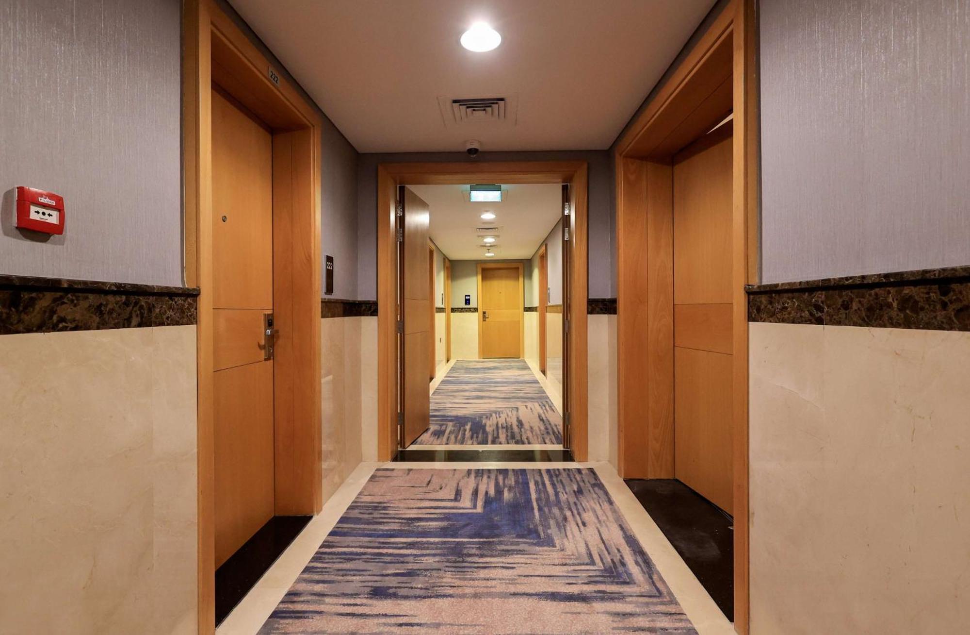 Best Western Premier M Four Hotel Dubai Exterior foto