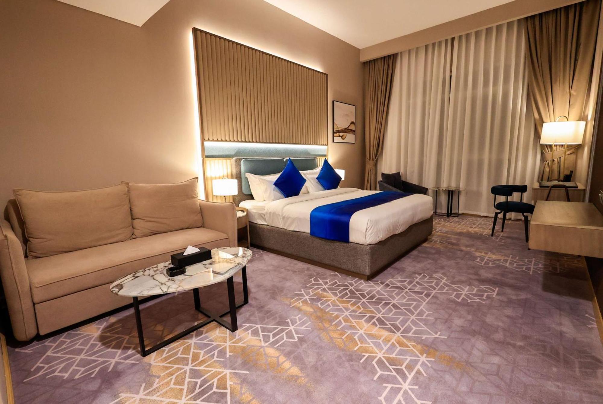 Best Western Premier M Four Hotel Dubai Exterior foto