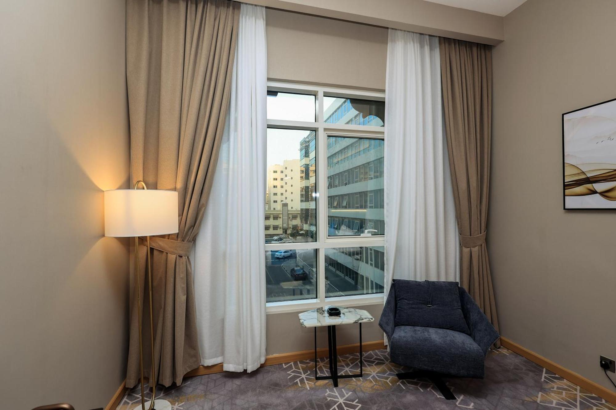 Best Western Premier M Four Hotel Dubai Exterior foto